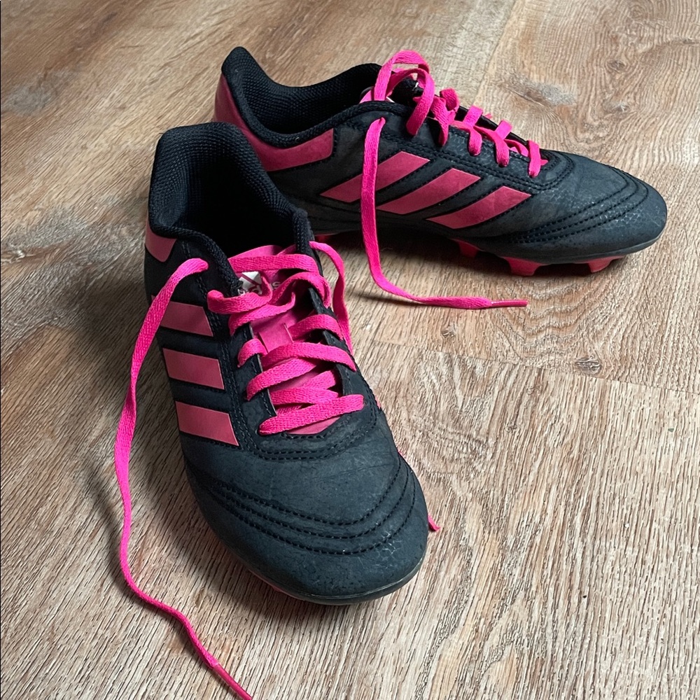 Adidas‎ Kids Soccer Cleats Black Pink US 4 | Firm Ground